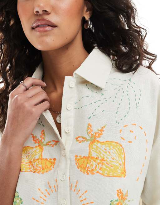Native Youth - Blusa da spiaggia bianca con bordi ricamati smerlati, 2 di 4