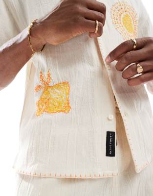 Native Youth boxy shirt with embroidery in cream