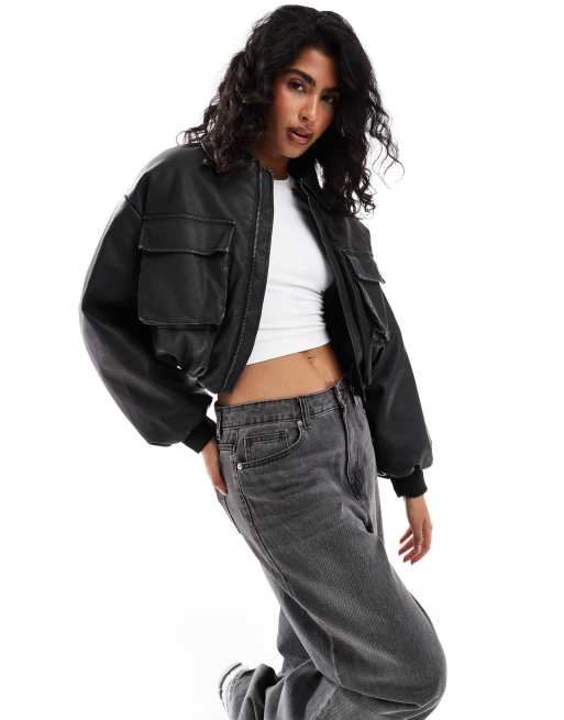 Native Youth - Cropped bomberjack met zakdetail in zwart met wassing