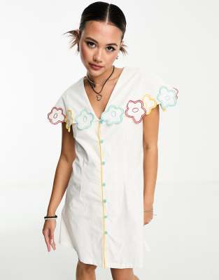 Native Youth Embroidered Button Detail Mini Dress In White