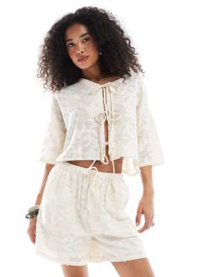 Native Youth embroidered shorts in ivory