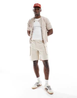 oversized cargo linen mix shorts in cream-White