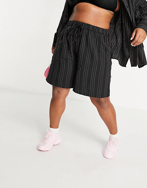 Co-ords Native Youth Plus shorts in poplin with contrast stitch co-ord 
