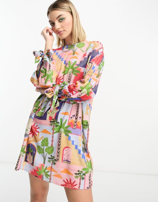 Native Youth - Robe babydoll à découpe cœur et imprimé ville ensoleillée - Multicolore, 2 de 4