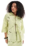 [Native Youth] Native Youth scallop edge tie detail blouse in sage green XS Sage green