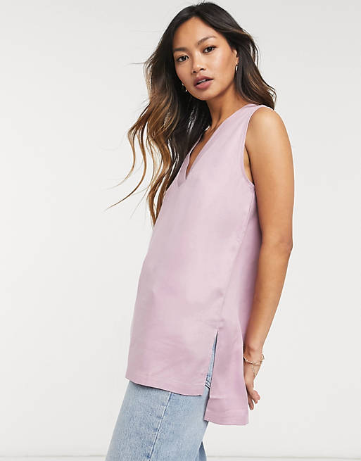 Native Youth V-neck sleeveless top in pink