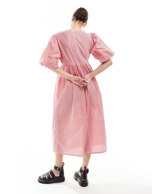 Native Youth – Wadenlanges Kleid in Rot mit Rüschendetail und Vichy-Karo, 3 von 4