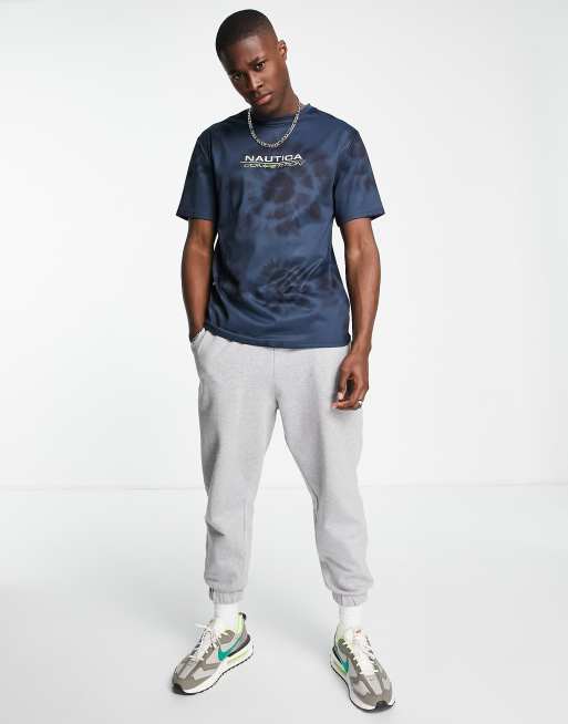 Nautica Competition – Gourami – Mörkblå batikmönstrad t-shirt med tryck baktill, 2 av 4