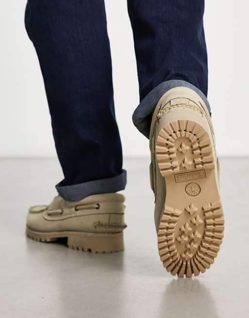 Náuticos beis clásicos con 3 ojales de nobuk de cuero Authentics de Timberland, 2 de 4