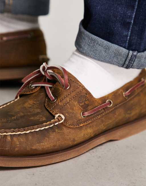 Náuticos marrones clásicos con 2 ojales de cuero granulado de Timberland, 3 de 4