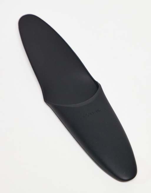 Neceser de viaje negro ónice de Estrid, 2 de 3