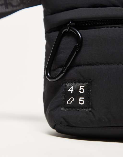 Neceser deportivo negro acolchado de tejido liso con mosquetón de 4505, 2 de 3