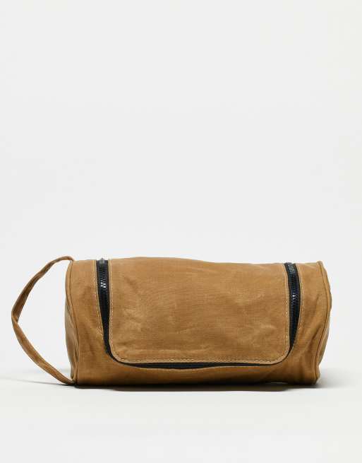 Neceser tostado suave con diseño tipo petate de ASOS DESIGN