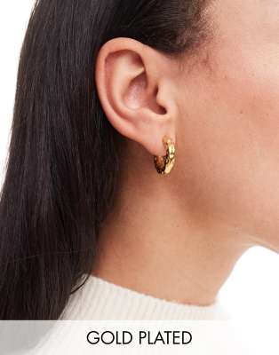 Neck On The Line Neck On The Line 19mm gold plated stainless steel textured hoop earrings