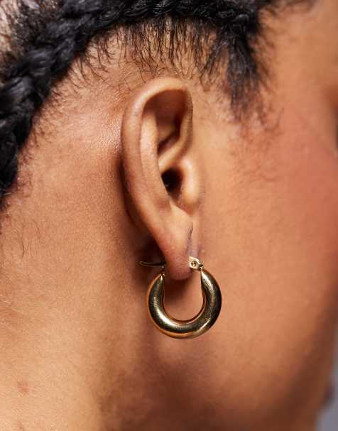 Neck On The Line 20mm thick hoops in gold plated - view 1