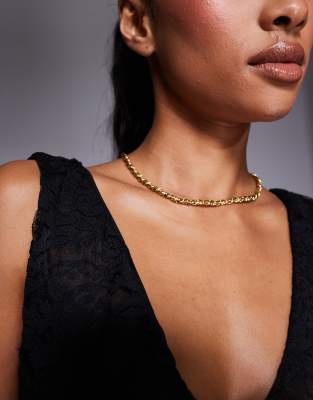 Neck on the Line - Vergoldete Halskette in verdrehtem Vintage-Design-Goldfarben