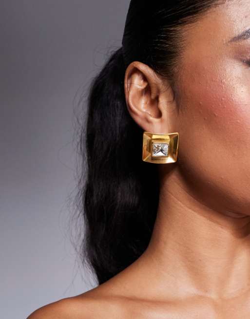 Neck on the Line – Vergoldete Ohrringe in eckigem Vintage-Design mit Verzierung