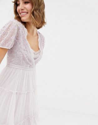 Needle & Thread - Midi-jurk van geborduurd tule met kapmouwen in lavendel-Paars