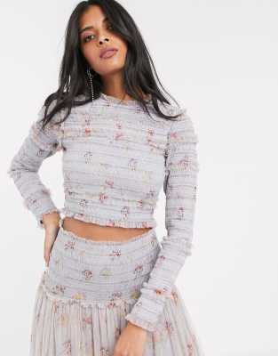 dressy casual wedding attire