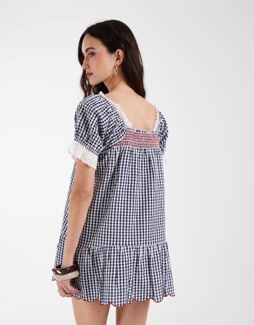Neon Rose - Blå babydoll-kjole med gingham-tern og flæser samt firkantet hals, 4 af 4