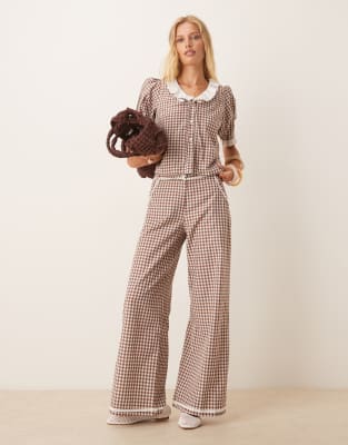 Neon Rose broderie collar gingham blouse co-ord in brown - view 1