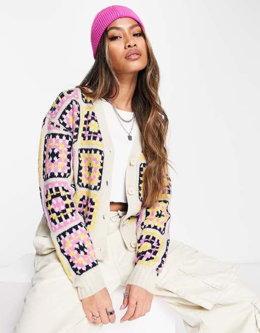 Neon Rose - Cardigan comodo con stampa rétro all'uncinetto