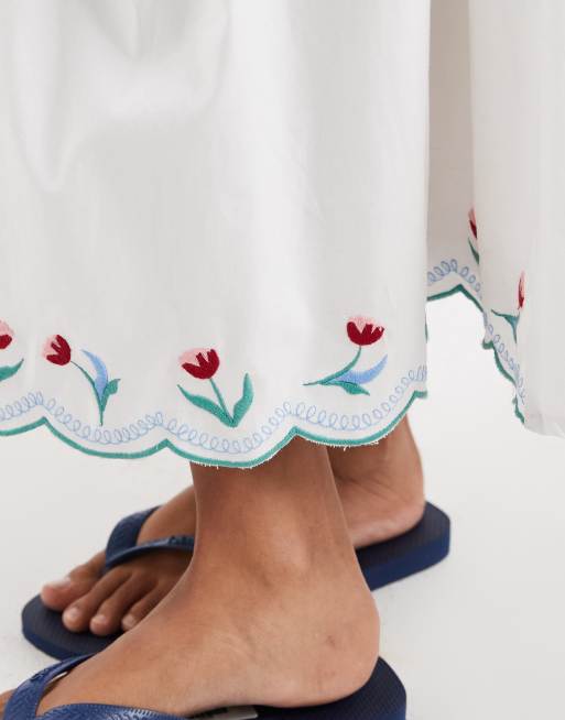 Neon Rose co-ord tiered midaxi skirt in white floral, 5 of 5