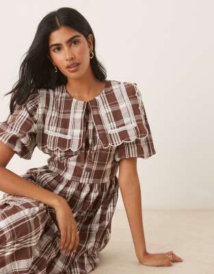 Neon Rose Collar Detail Plaid Print Midaxi Dress In Brown
