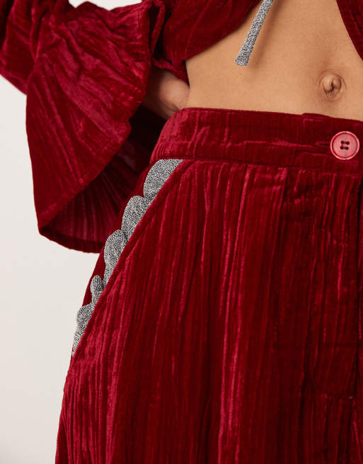 Neon Rose crinkle velvet wide leg trouser co-ord in burgundy, 4 of 5