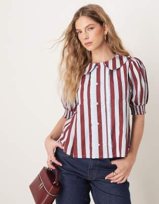 Neon Rose - Gestreifte Cropped-Bluse in Burgunderrot und Blau