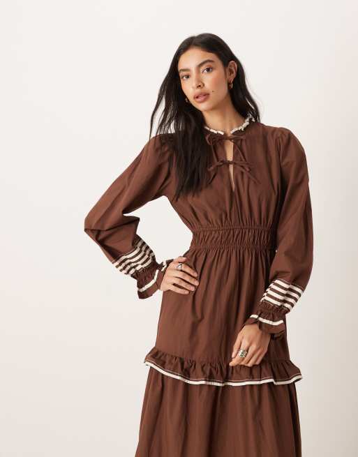 Neon Rose high collared tie detail midaxi tiered dress in brown, 2 of 4