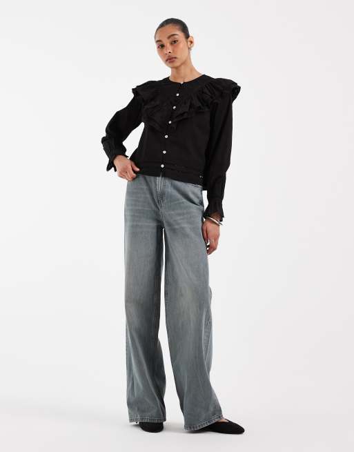 Neon Rose – Langärmlige Bluse in Schwarz mit Knopfleiste und Rüschenkragen, Kombiteil, 2 von 4