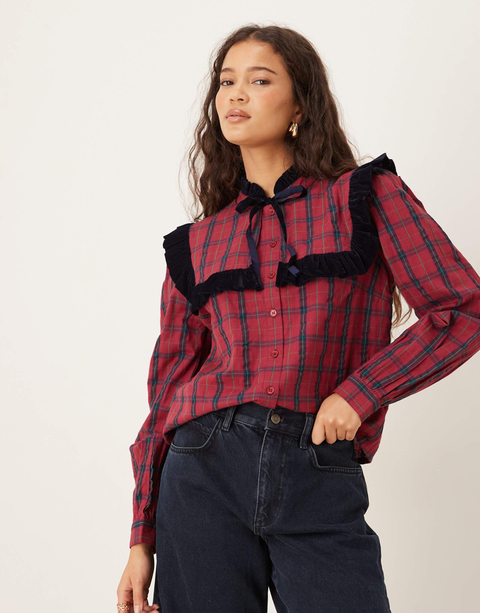 neon rose long sleeve floaty top in navy/burgundy check