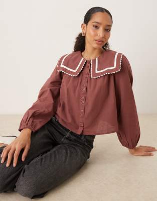 Neon Rose - Luftige Bluse in Braun mit weitem Schnitt und Ballonärmeln