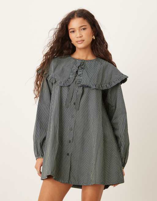Neon Rose - Marineblå og gul oversized kjole med krave og striber, 2 af 4