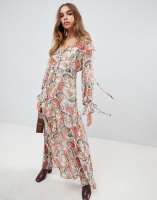 Neon Rose maxi smock dress in metallic paisley print | ASOS