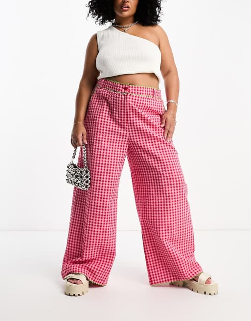 Neon Rose Plus - Pantaloni a fondo ampio rosa a quadretti con fettuccia ric rac