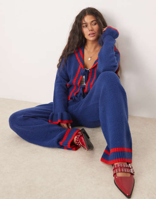 Neon Rose – Strickjacke in Marineblau mit Matrosenkragen und geschnürter Vorderseite, Kombiteil