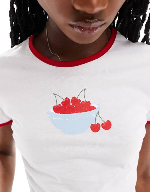 Neon Rose T shirt met gekleurde biezen en print van kom met kersen in wit en rood ASOS