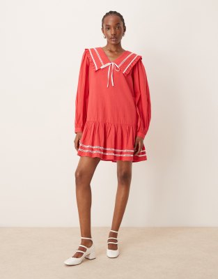 textured collar detail mini smock dress in red