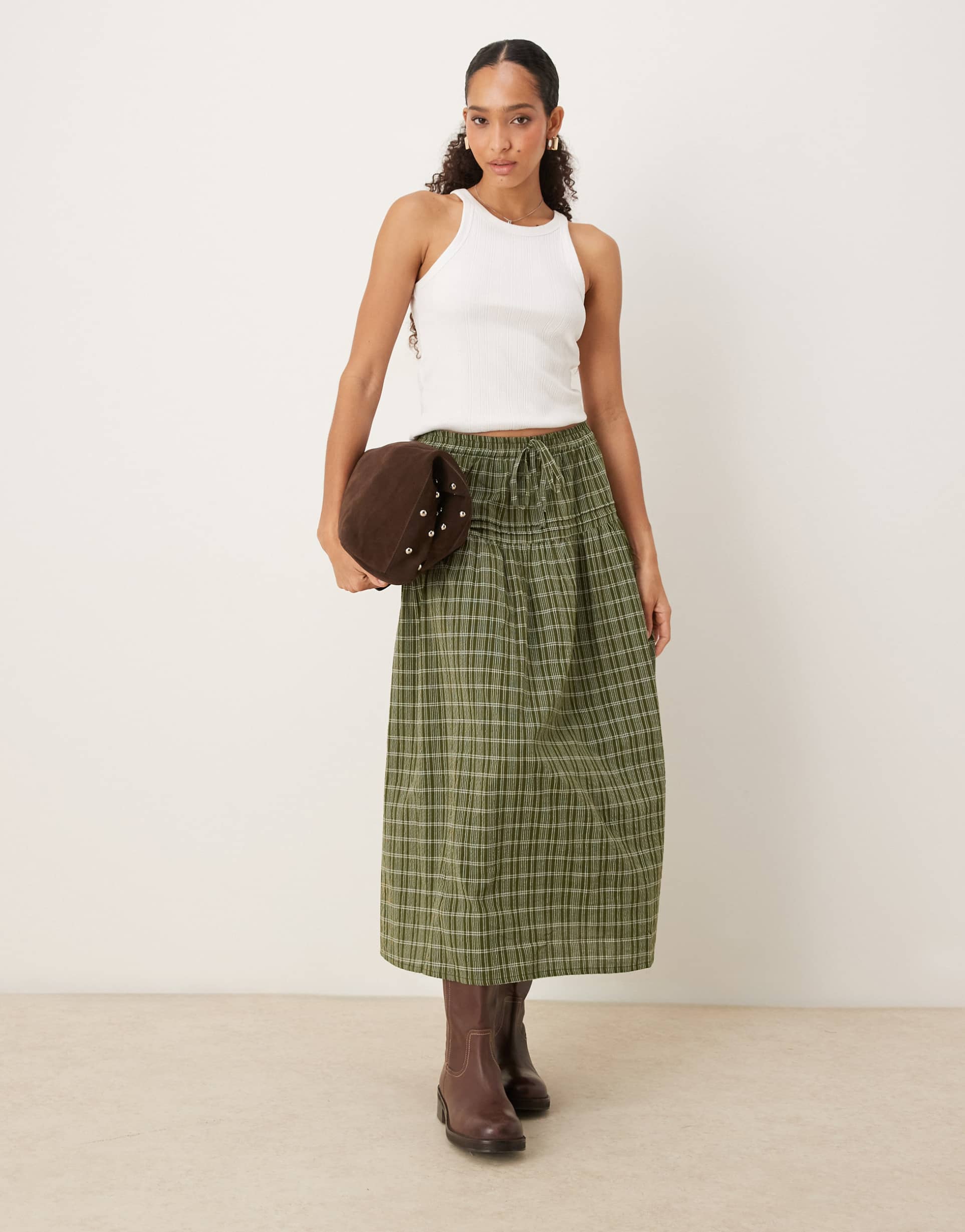 neon rose tiered check midaxi skirt in green