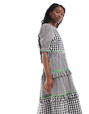 green emerald velvet dress Green Gingham Watermelon Collar Bishop Dress, 3-6M main image 0