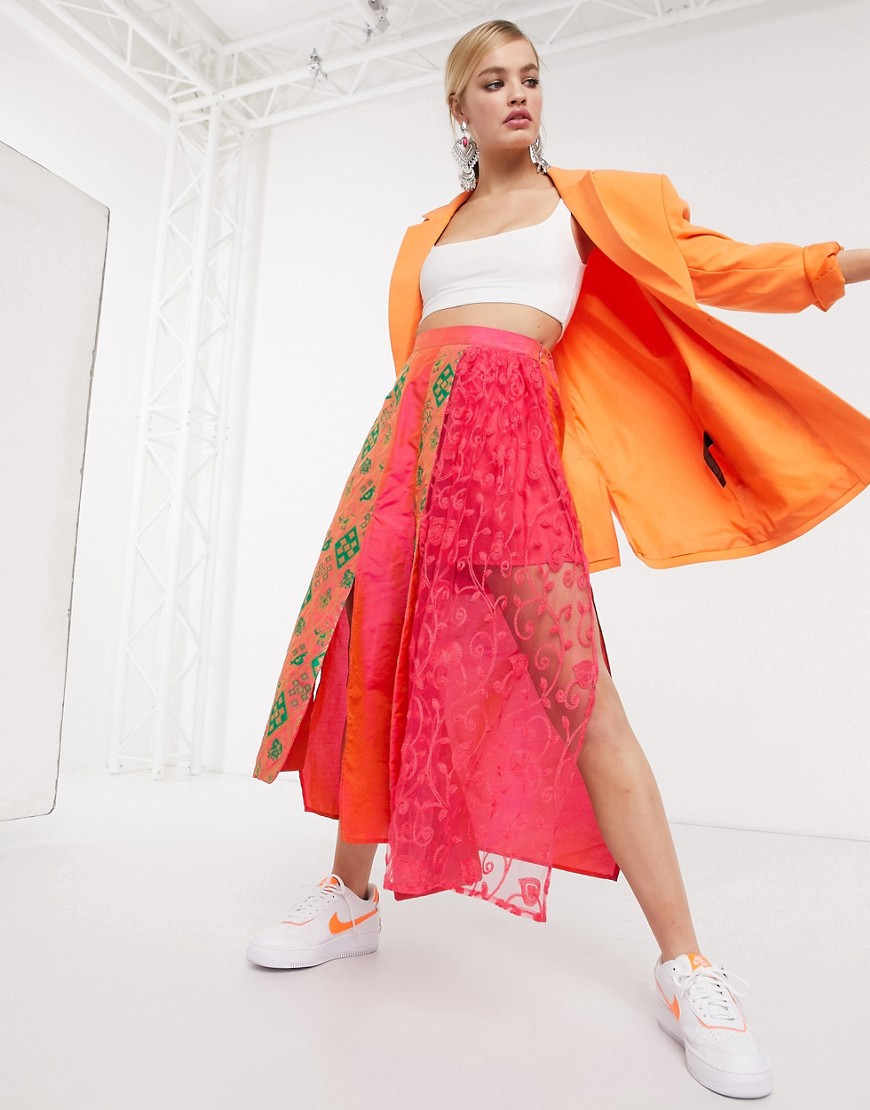 Nesavaali - Geplooide lange rok met overslag en gemengde print-Roze