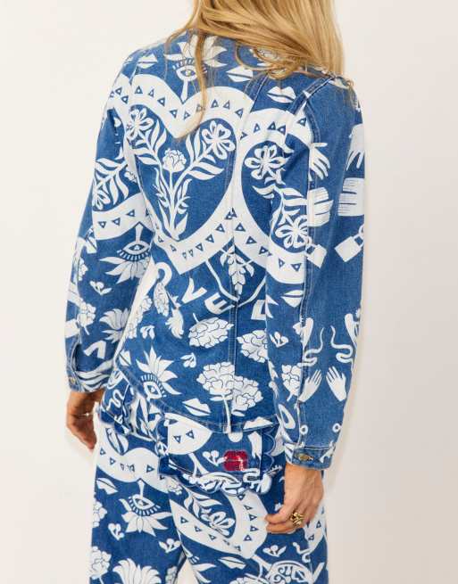 Never Fully Dressed Amara printed ruffle back pocket detail straight leg jeans in blue, 4 of 4