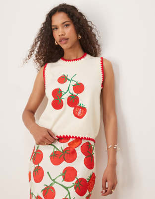 Never Fully Dressed - Ärmelloses Top aus Strickstoff in Weiß mit Tomatenmotiv und farblich abgesetztem Rand