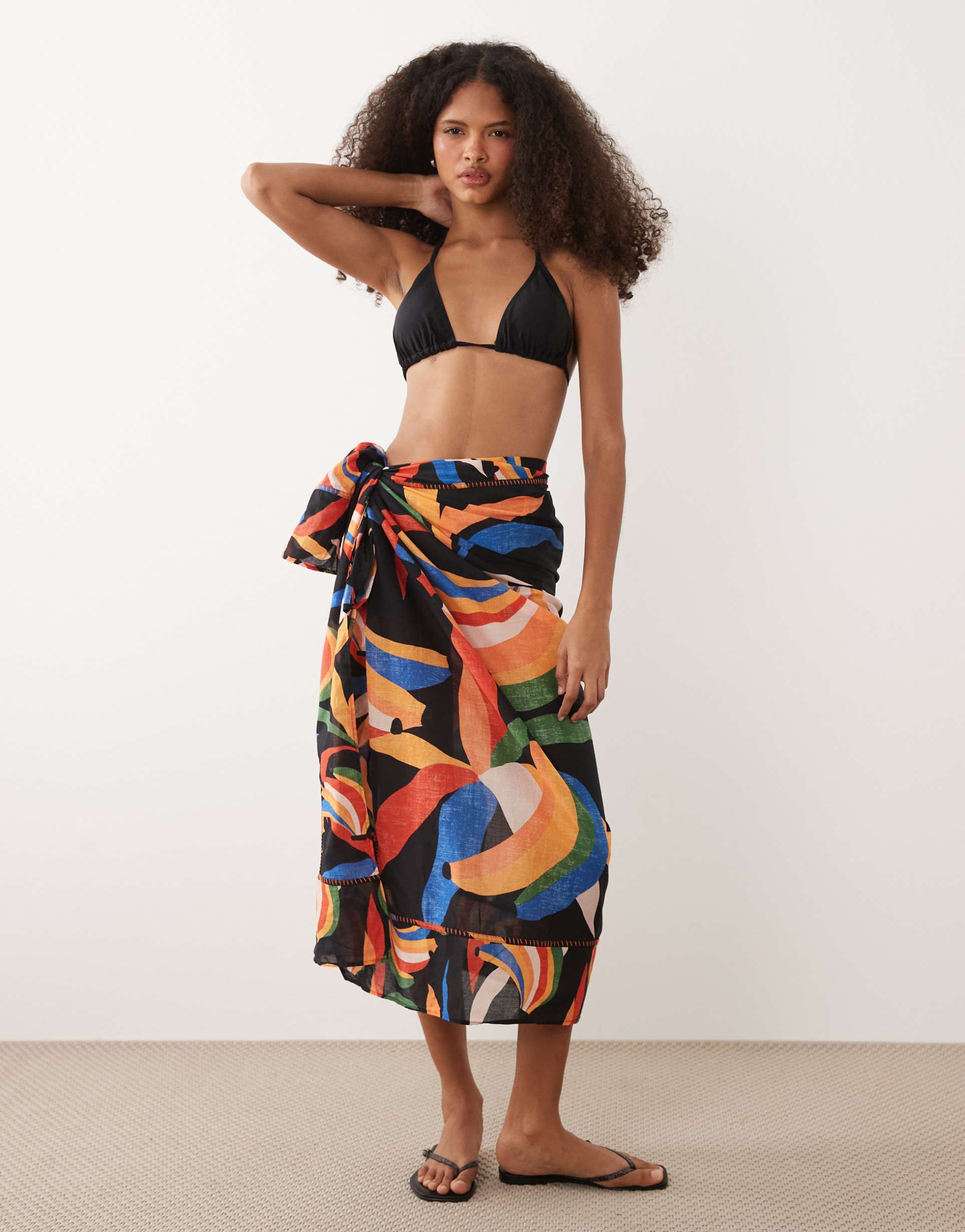 never fully dressed beach sarong skirt in black banana print