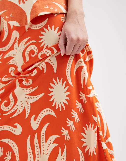 Never Fully Dressed - Cairo Dorris - Orange maxinederdel i satin med solprint - Del af sæt, 6 af 7