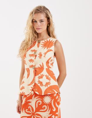 Never Fully Dressed Cairo Vest In White