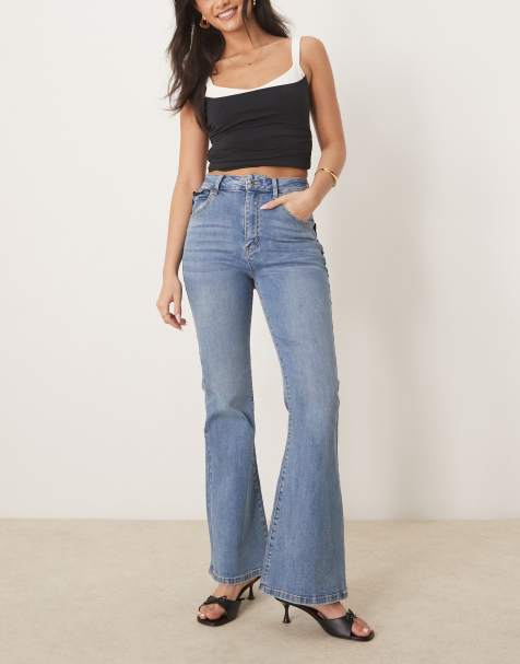 Never Fully Dressed - Flared jeans met geschulpte randjes in denim - view 1