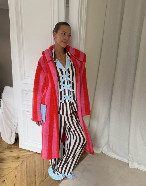 Never Fully Dressed fluffy hooded belt detail pocket dressing gown in pink red stripe, 2 of 4